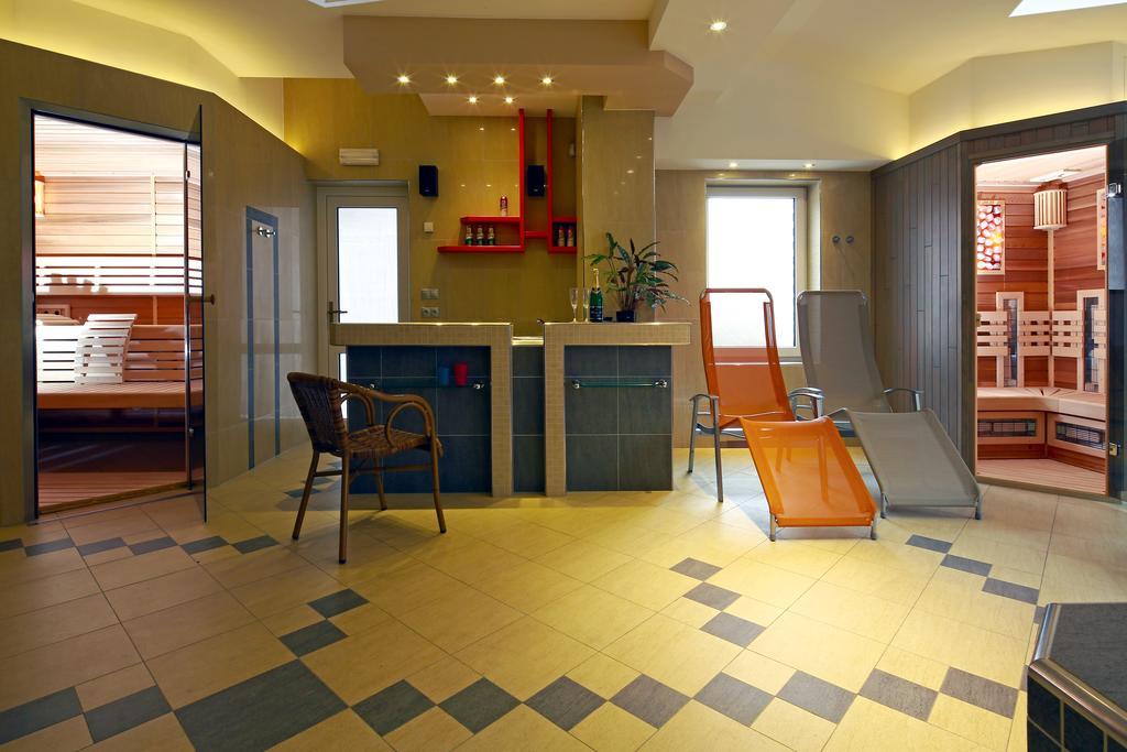 Wellness Penzion Pod Rozhlednou Kostelec nad Orlicí Kültér fotó